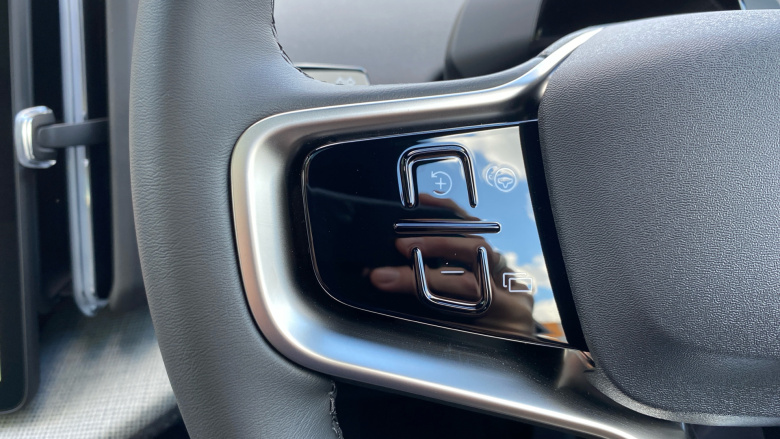 Volvo EX30 200kW SM Extended Range Ultra 69kWh 5dr Auto Electric Estate